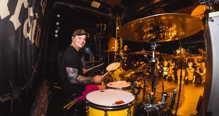 Play Your Drums With “Feel”