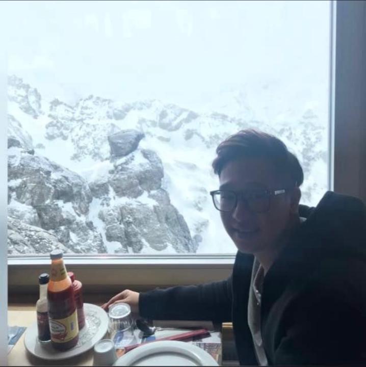 Tee Jie en