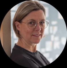 Mónica Simons