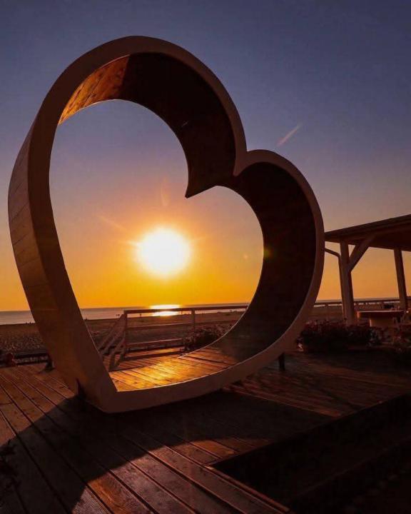 إسأل ولا تتوقع