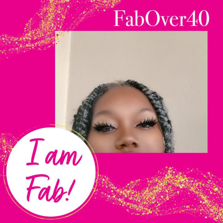 Hi 😊👋 please don't forget to cast your vote starting tomorrow 😘