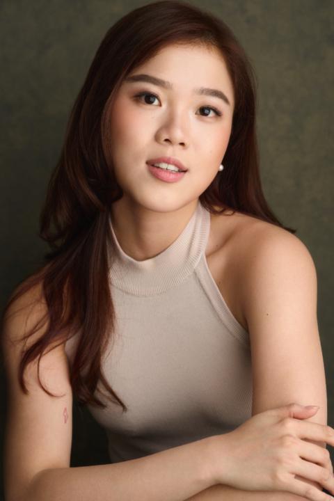 Lindya Wijaya Wijaya