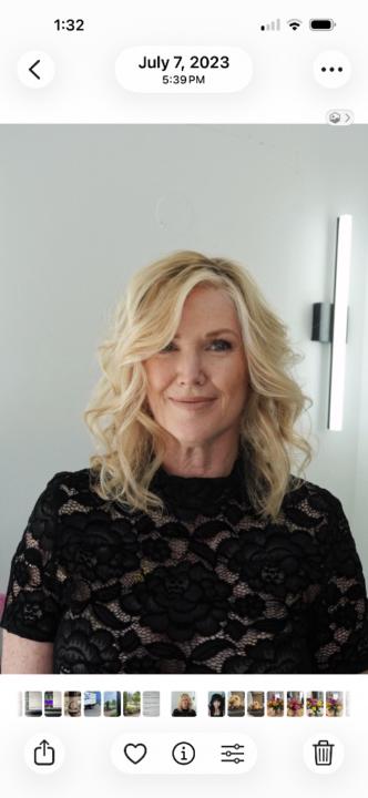 Elizabeth Schneider