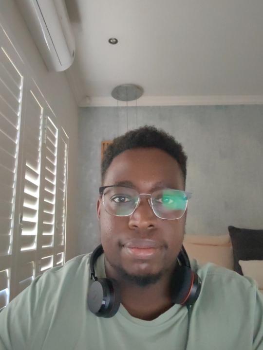Peter Tumureebire
