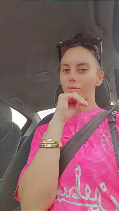 Laura Laura