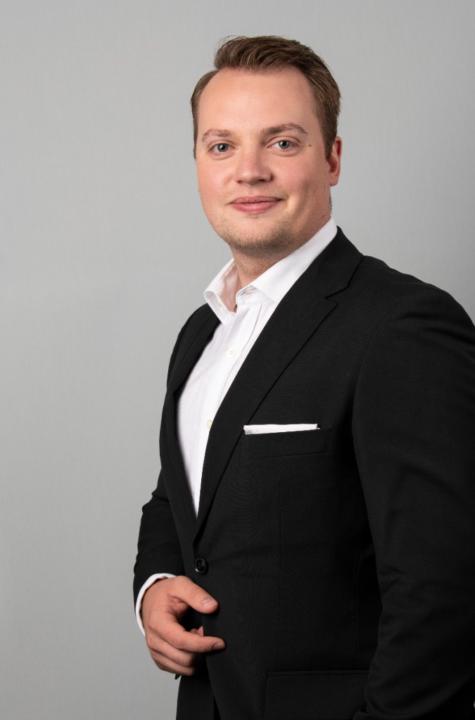 Nic Gremse-Hürten