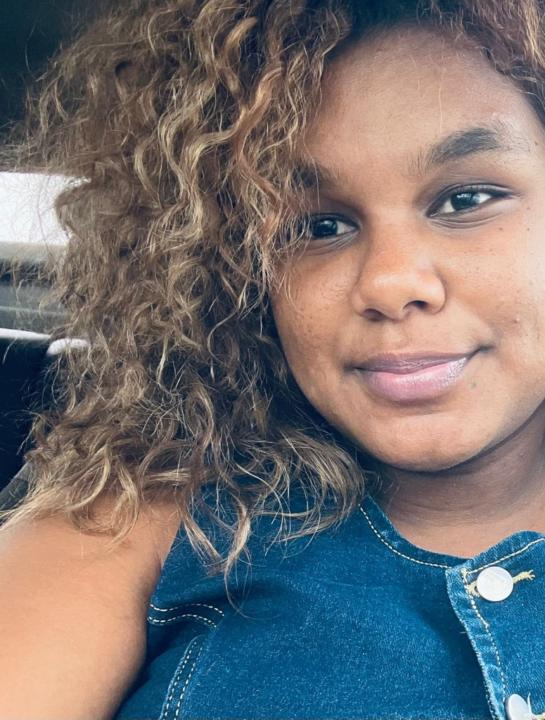 Lauren Rabenandrasana