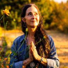 Kavita Kat Macmillan