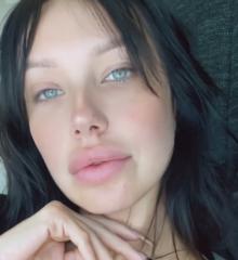 Karlen Brett