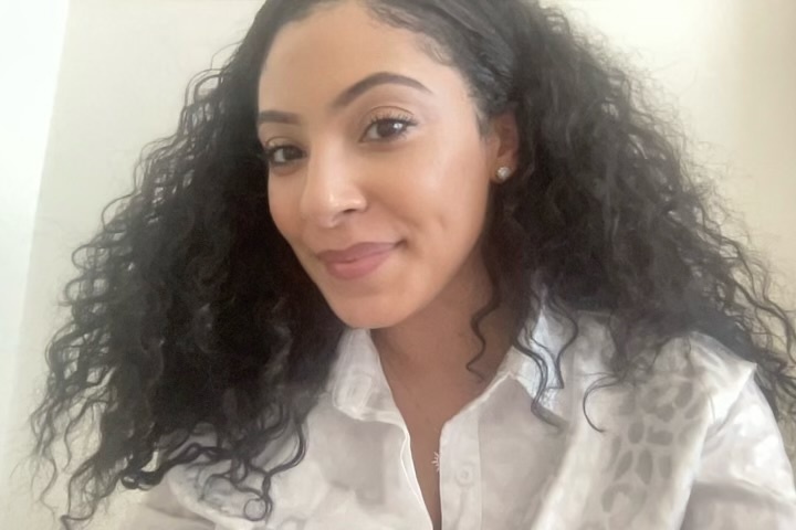 Vana Raye