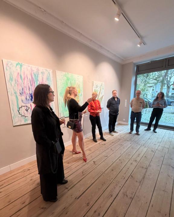 On Galleries and Personal branding 