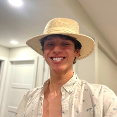 Carson Middel