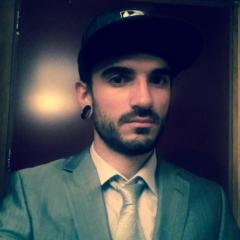 Arnaud Dimitri lucker