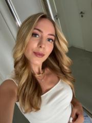 Vivien Vivi