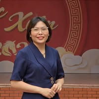 Ngân Phạm