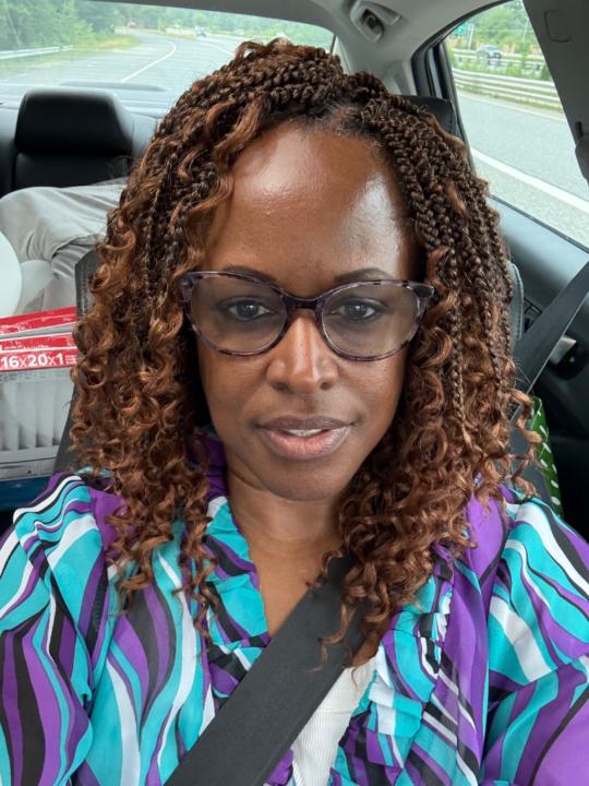 Regina Lewis
