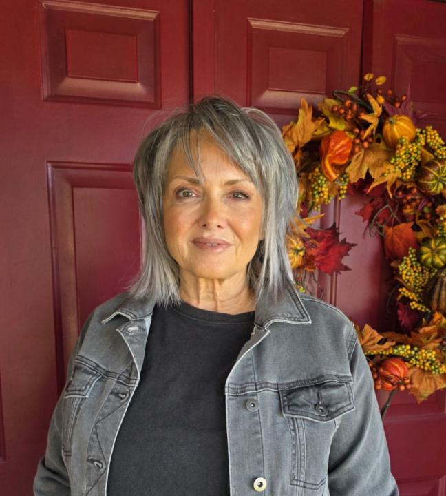 Melanie Davenport