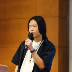 陳 威達
