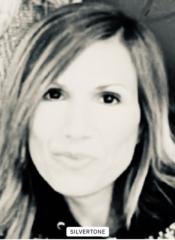 Tina D.