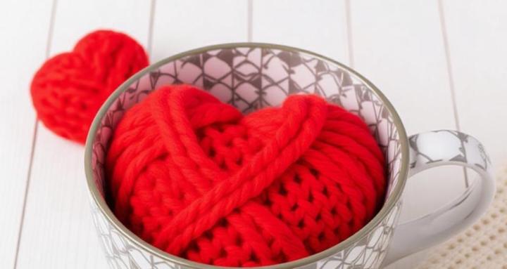Crochet the peanut