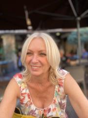 Baret Helene