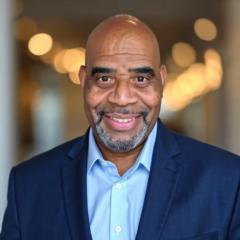 Dwight D Thomas