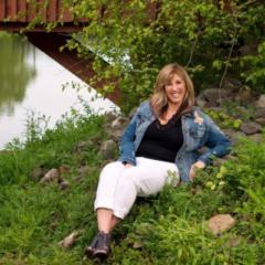 Lora Vance