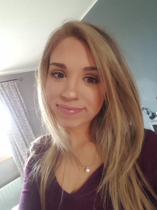 Claire Nicolson