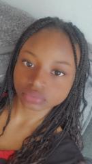 Lucienne Benoit