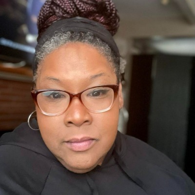 Nikki Irving-Miralrio