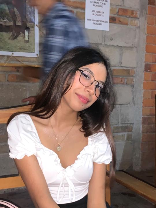 Karol De Luna Hernandez