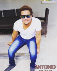 Carlos Perry
