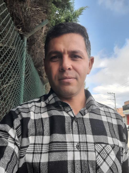Adrian Ruiz