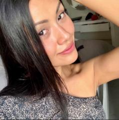 Andrea Flores