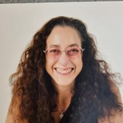 Debbie Katzeff
