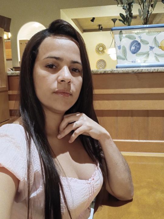 Angela Cintra