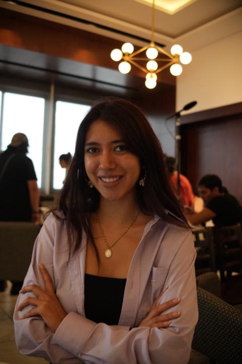 Andrea Flores