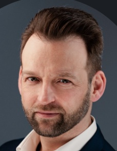Edouard Garat