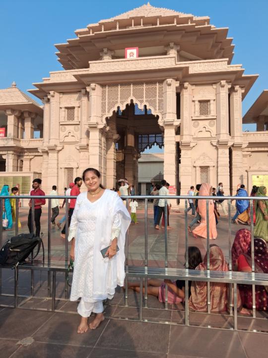 Meenu Chawla Chawla