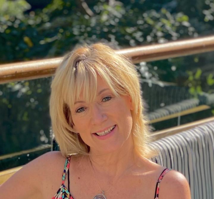 Celine Greffard