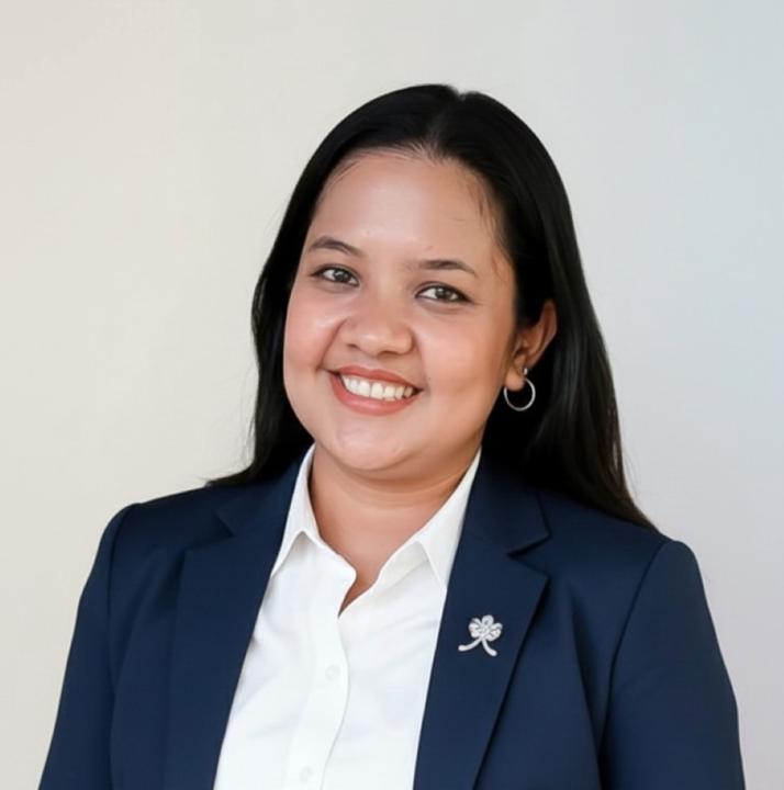 Elaine Santos