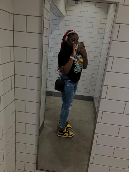 Aniya Mcknight