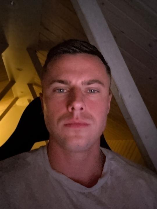 Axel Roos