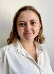 Saskia Elena Weingast
