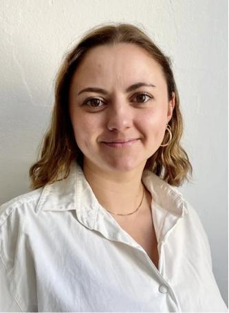 Saskia Elena Weingast
