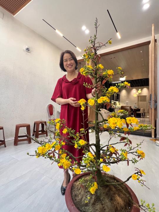 Văn Châu Hạnh Trinh