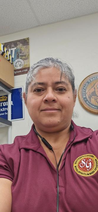 Erika M Calamateo