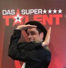 Dennis Serikow
