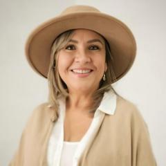 Maria de Pilar Angee