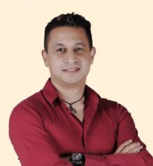 Gustavo Salinas izquierdo